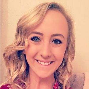 Meet your Posher, Tori